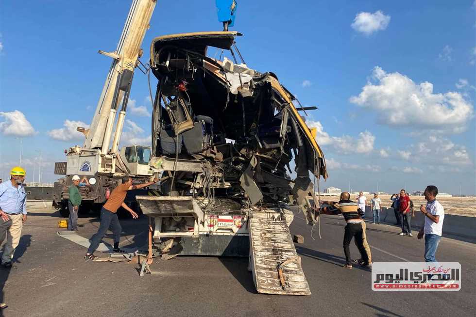 مصرع وإصابة 35 شخصًا في انقلاب أتوبيس على الطريق الصحراوي الشرقي بالأقصر