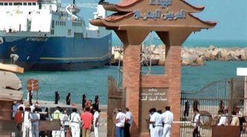 إعادة فتح ميناء العريش البحري بعد تحسن الظروف الجوية