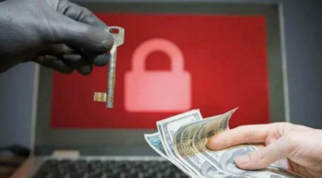 بحيلة غير متوقعة.. مُحتال ينصب على امرأة ويسرق منها 6700 دولار عبر الإنترنت