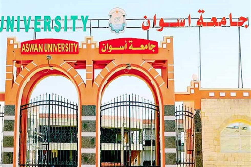 تطوير المرافق وتجهيز القاعات بجامعة أسوان استعدادًا للعام الدراسي الجديد 2026/2025