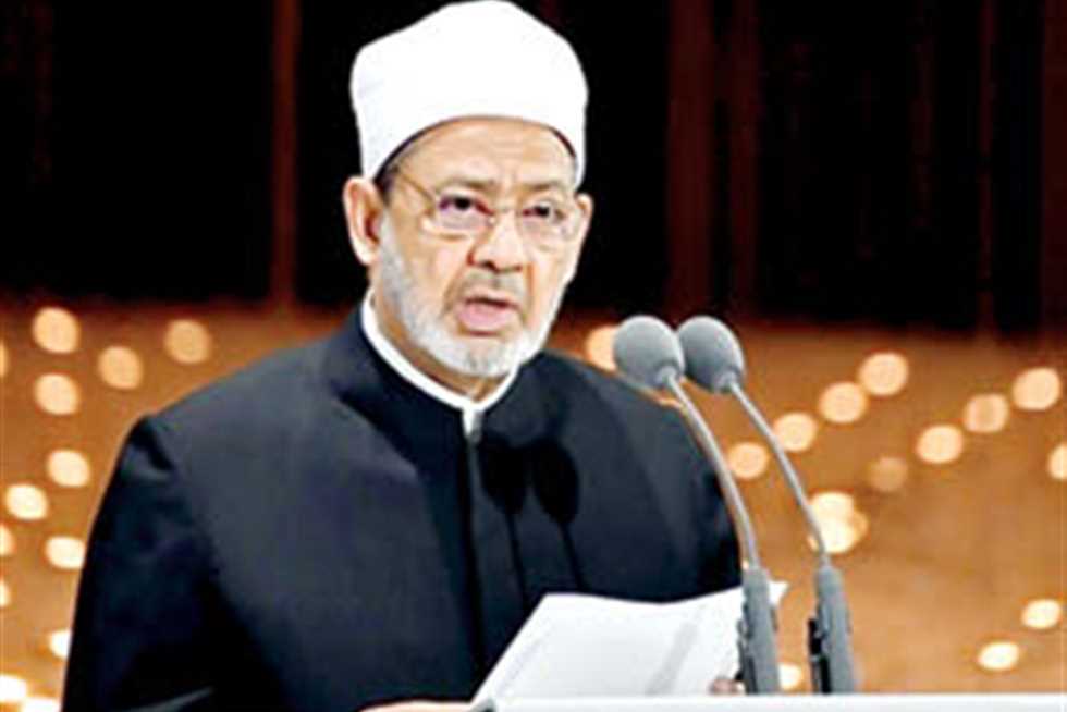 منطقة سوهاج الأزهرية تكرم 60 دارسًا بالرواق الأزهري من خاتمي القرآن الكريم