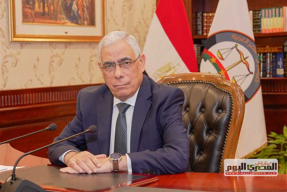 إحالة المتهمة في واقعة مقتل 6 أطفال ووالدهم بدلجا بالمنيا إلى «الجنايات»