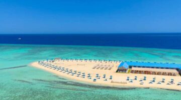 من جزر مهجورة إلى وجهات سياحية عالمية.. «الجفتون ومجاويش وتوبيا» أيقونات السياحة البحرية في الغردقة تستقبل آلاف الزائرين يوميًا