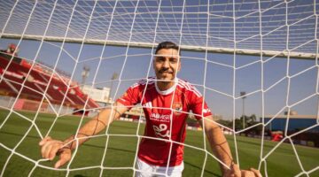 «نسي الكورة.. والأهلي جابه عشان ميروحش الزمالك».. خالد الغندور يهاجم محمد شريف