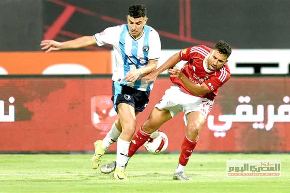 عمرو الحديدي: ريبيرو فشل مع الأهلي.. والأحمر يمرض ولا يموت