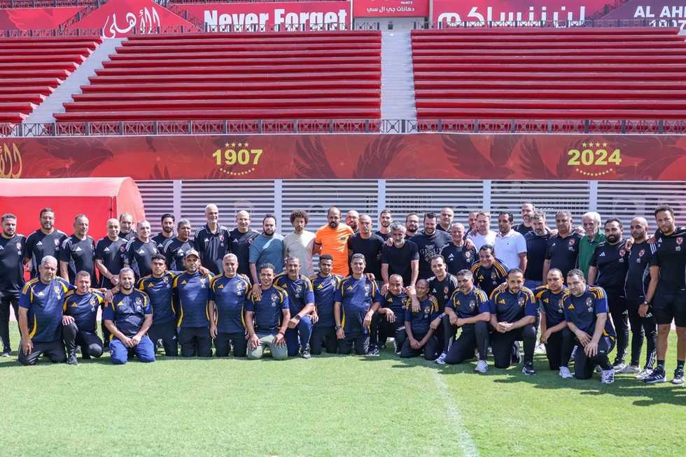 عادل عبدالرحمن: المدرب الأجنبي الأفضل للأهلي.. والأحمر سيتوج بالدوري