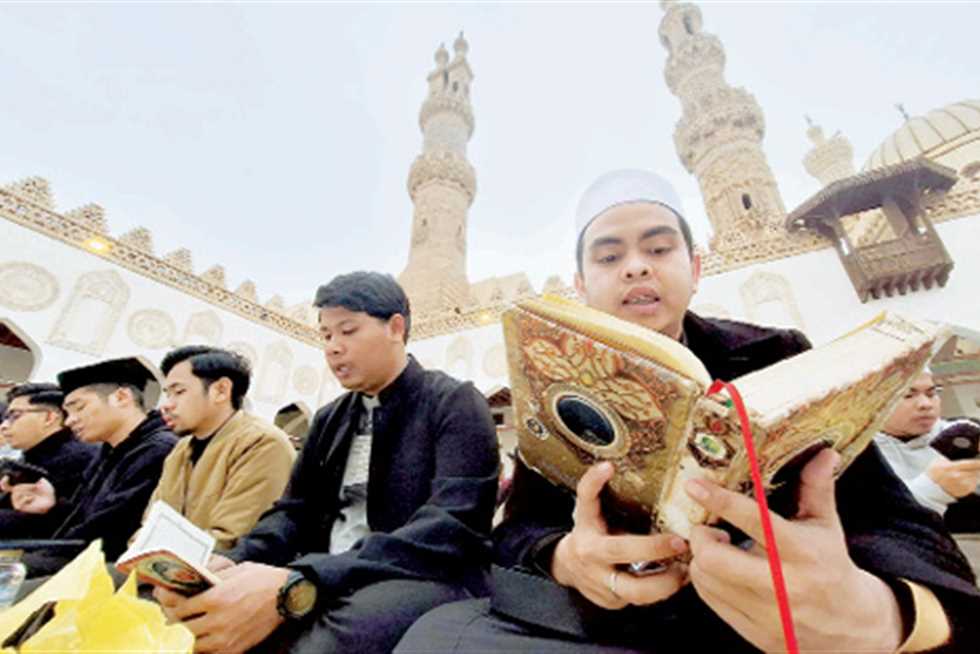 الأزهر يتوسع في «أروقة» تحفيظ القرآن