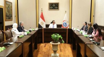 وزير الصحة يتابع ملف السياحة العلاجية
