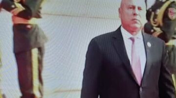 كامل الوزير أول الحضور للمشاركة في مراسم إحياء ذكرى الانتصار في الحرب العالمية بالصين