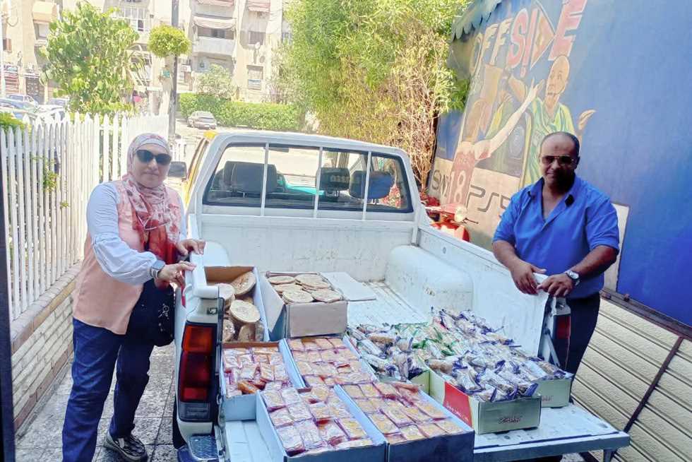 «تموين بورسعيد» تضبط كميات كبيرة من حلوى المولد غير مدون عليها بيانات بالصلاحية
