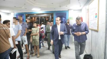 نائب وزير الصحة يجري جولة ميدانية مفاجئة بمحافظة القاهرة ويوجه بإجراءات عاجلة لتحسين الخدمات الطبية
