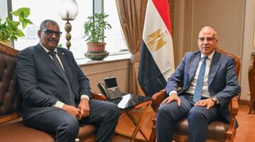 وزير الري يبحث مع نظيره السوداني موقف السد الإثيوبي والتأكيد على الإلتزام بالقانون الدولي للمياه