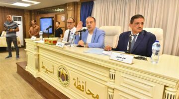 «تنفيذي أسيوط» يتابع مشروعات التنمية ويعلن تشغيل مجزر حديث