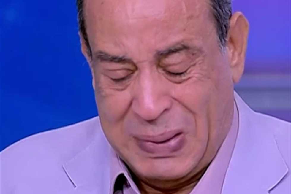 صلاح الشرنوبي باكيًا: ابني محمد كان سندي ومستشاري الأول (فيديو)
