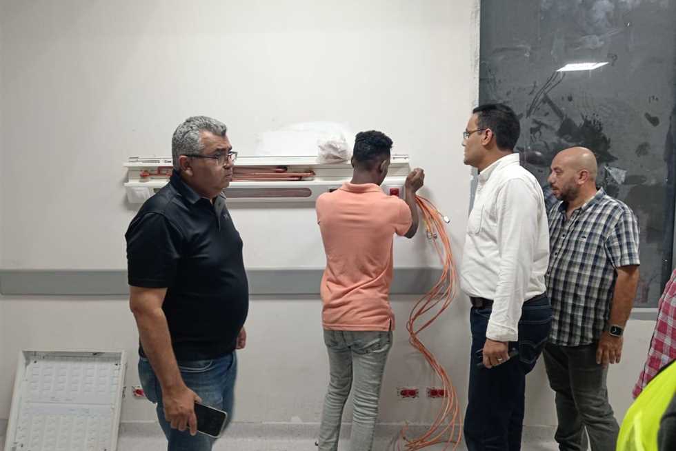 «الصحة» تكشف نسبة الإنجاز بمواقع الإنشاء والتطوير بعددٍ من المستشفيات في القاهرة والجيزة