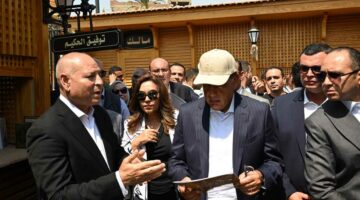 رئيس الوزراء يتفقد مشروع إحياء حديقة الأزبكية التراثية بعد الانتهاء من الأعمال