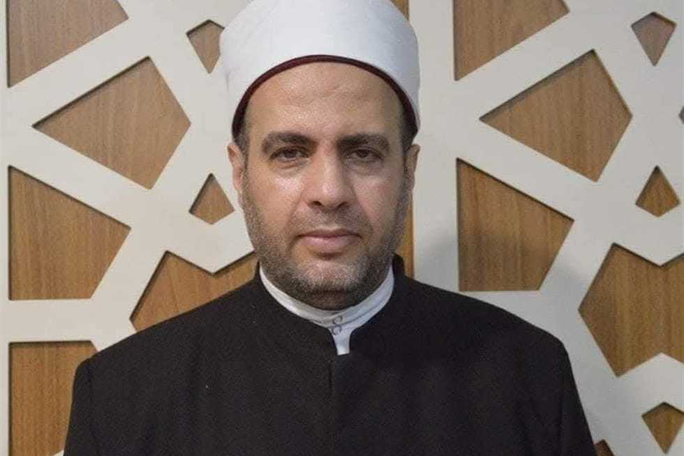 إمام مسجد النصر بالمنصورة يكشف طريقة صلاة خسوف القمر وفضلها