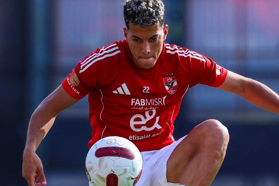 القصة الكاملة لخناقة إمام م عاشور لاعب النادي الأهلي داخل كافية بالتجمع