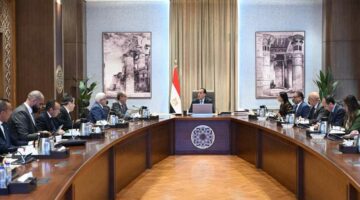 رئيس الوزراء يتابع مستجدات تفعيل الربط الإلكتروني بين «التأمين الاجتماعي» و«المرور»