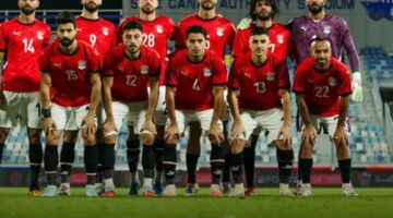 «فريق جعان كورة».. خالد بيومي يتغزل في منتخب مصر الثاني بعد الفوز على تونس