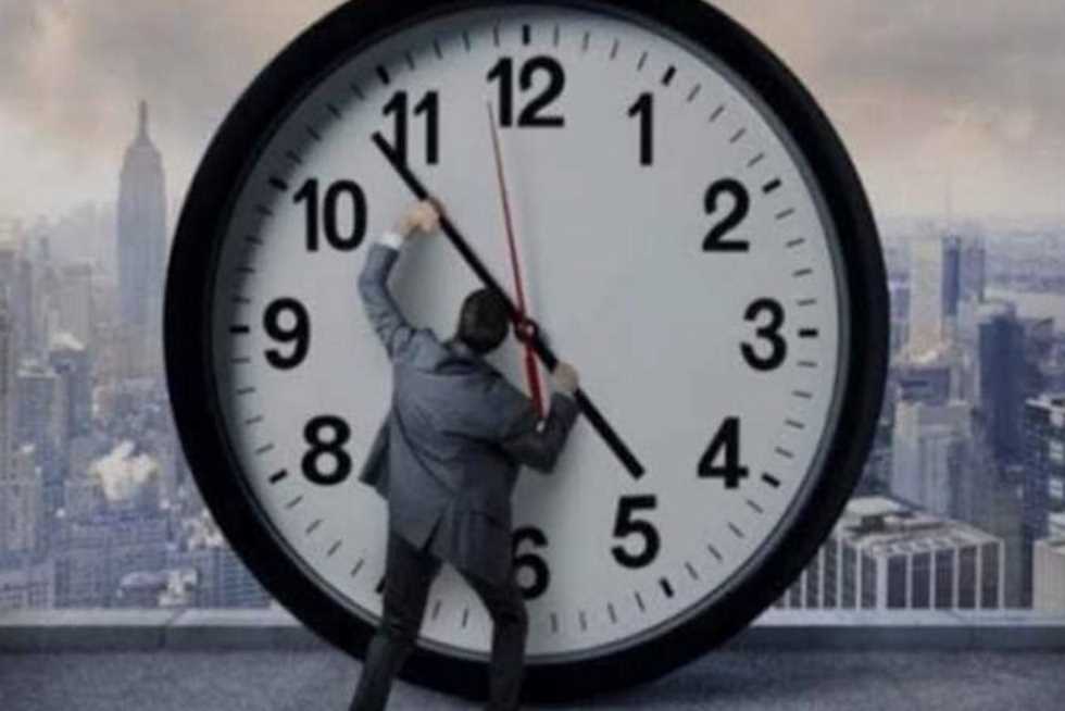 التوقيت الشتوي 2025.. موعد التطبيق بعد عودة الطلاب للمدارس