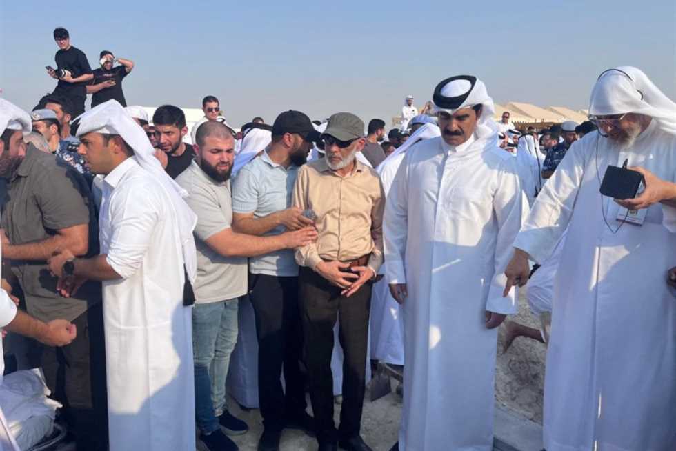 بينهم حسام بدران.. أول ظهور لقادة حماس التي زعمت إسرائيل استهدافهم في الدوحة (فيديو)