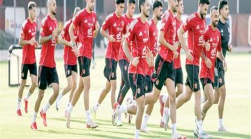 صدام بين الأهلي ونجمه.. أحمد حسن يكشف التفاصيل