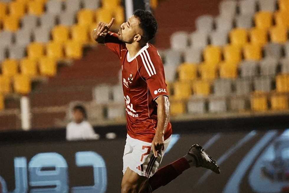 «جماهير المارد الأحمر فوق أي حد».. نجم الأهلي السابق يهاجم تريزيجيه بعد تصرفه الأخير