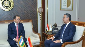 وزير التموين يستقبل سفير أوزبكستان لبحث تعزيز التعاون بين البلدين
