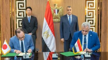 وزير الإنتاج الحربي يشهد مراسم توقيع مذكرة تفاهم مع شركة يابانية لتصنيع محطات توليد المياه من الهواء