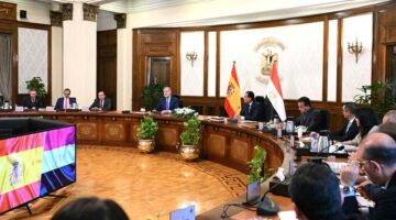 رئيس الوزراء يستقبل ملك إسبانيا بمقر الحكومة بوسط القاهرة