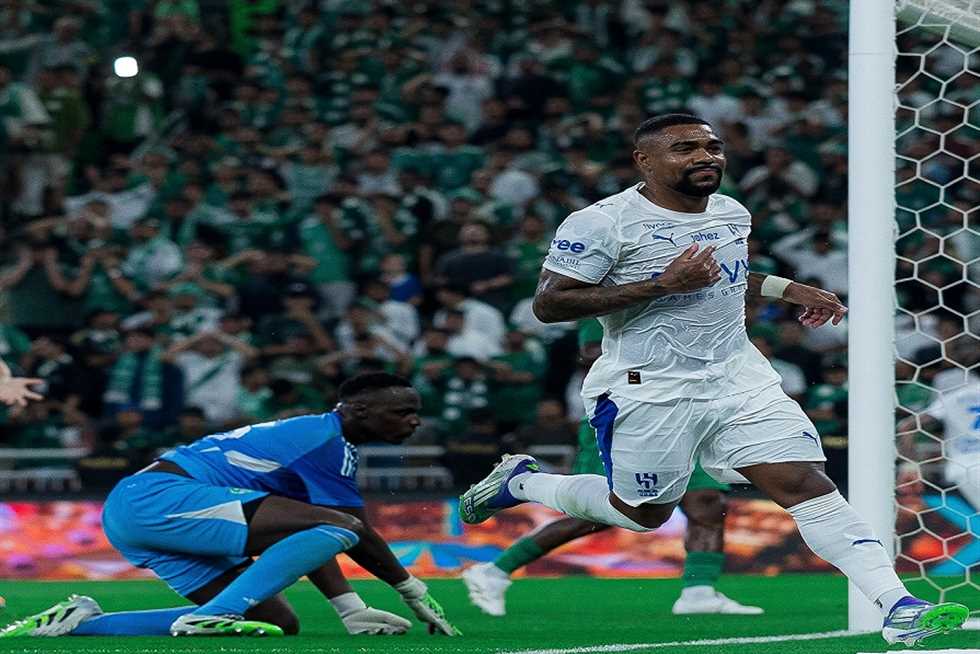 في مباراة مُثيرة.. التعادل يحسم نتيجة مواجهة الأهلي ضد الهلال بـ الدوري السعودي
