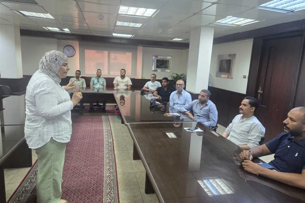 «النقل» تطلق المرحلة الثانية من برنامج تأهيل سائقي الحافلات والنقل الثقيل «سائق واعٍ.. لطريق آمن»
