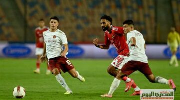 نجم المقاولون السابق: الأهلي لديه أزمة في «أوضة اللبس».. وسيراميكا تعود على الخسارة أمام «الأحمر»