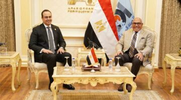 رئيس «الرعاية الصحية» يلتقي رئيس «العربية للتصنيع» ويبحثان سبل تعزيز التعاون