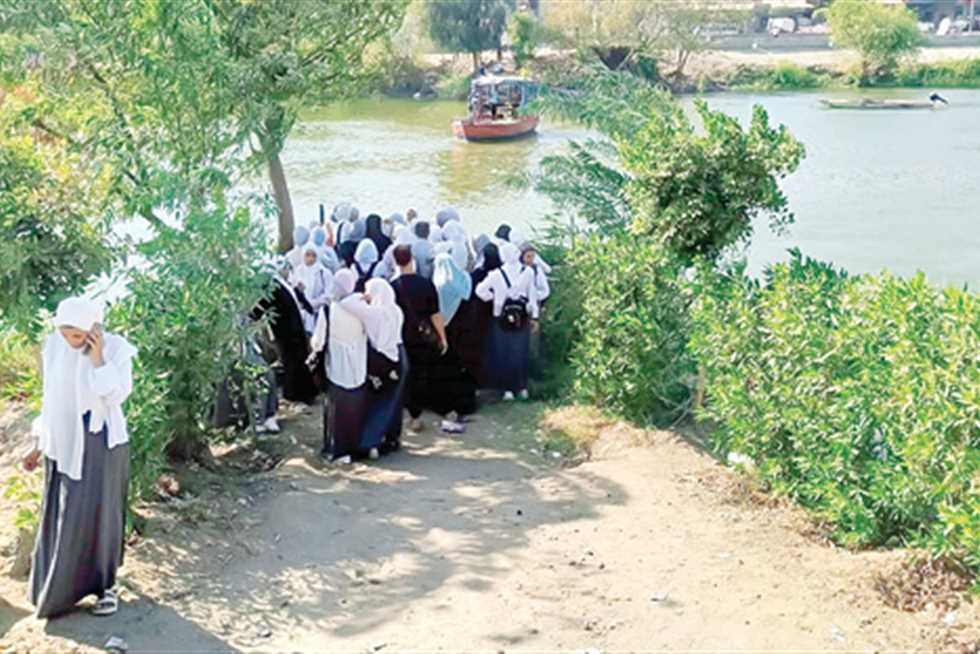 غضب بين أهالي «المنايل» لنقل «المدرسة التجارية»