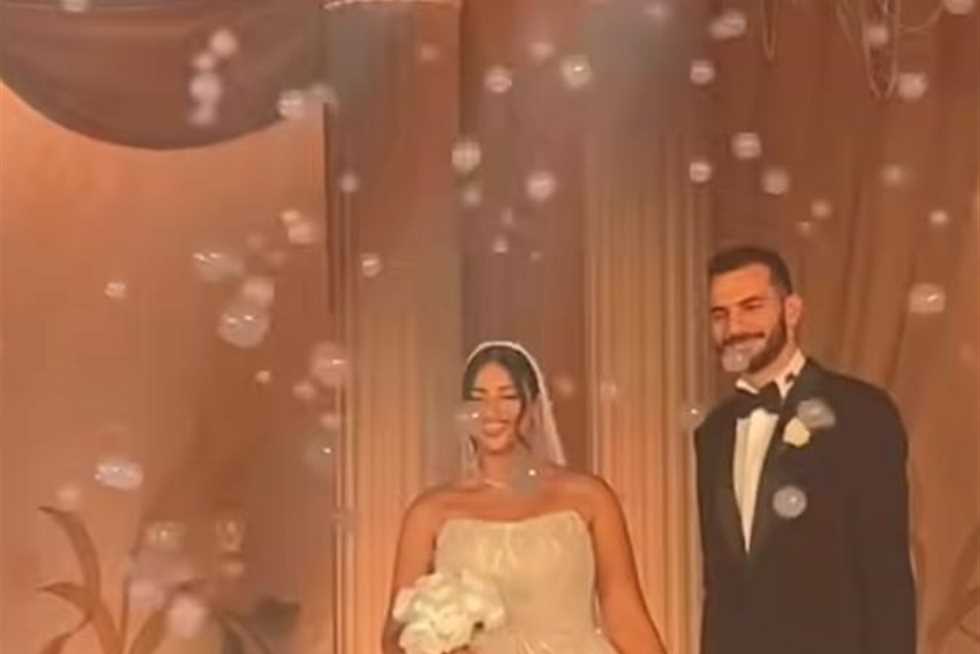 بيومي فؤاد يحتفل بزفاف نجله محمد (صور)