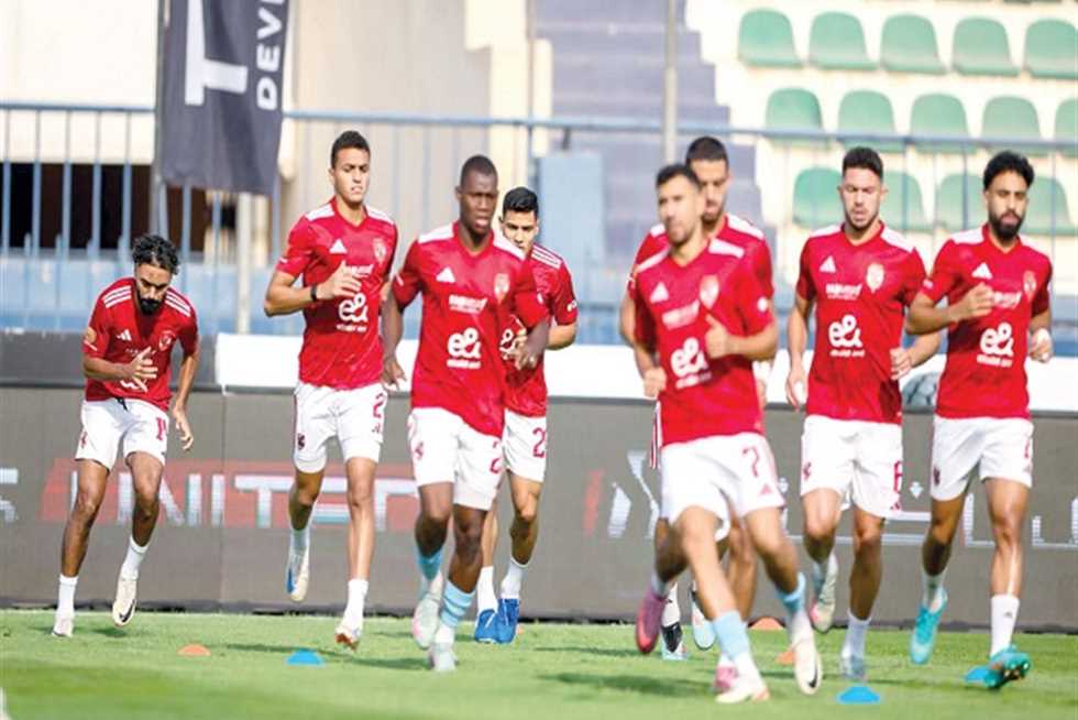 «يسير على الخطى الأوروبية».. مسؤول الأهلي السابق يفاجئ جون إدوارد قبل القمة