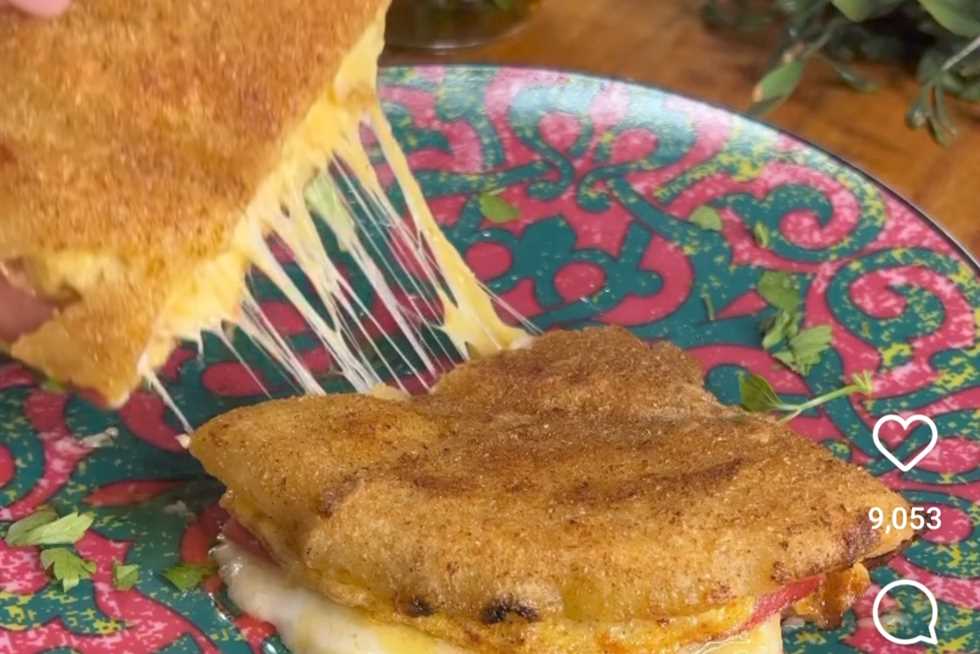 تعرفي على أسهل وجبة فطار أو عشاء مختلفة باستخدام العيش البلدي