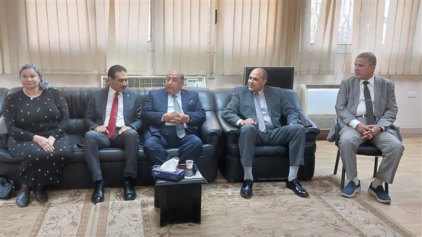 "آثار القاهرة" تنظم أول مؤتمر علمي لشباب الباحثين