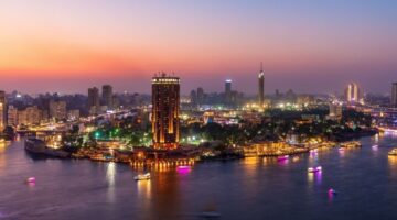 أداء القطاع الخاص غير النفطي في مصر يبقى منكمشا للشهر السادس على التوالي