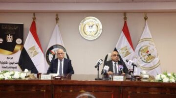 أعضاء النيابة العامة الجدد يؤدون اليمين القانونية أمام وزير العدل
