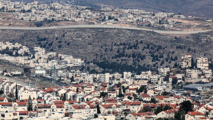 أكثر من 80 منظمة غير حكومية تطلق حملة لمطالبة دول أوروبا بحظر التجارة مع المستوطنات الإسرائيلية