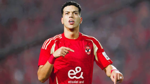 إمام عاشور يفاجئ الأهلي قبل مواجهة الزمالك