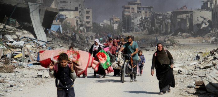 استشهاد 48 فلسطينيا بنيران وغارات الاحتلال الإسرائيلي على غزة منذ فجر اليوم