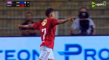 الأهلي يتقدم على إنبي بهدف تريزيجيه في الشوط الأول