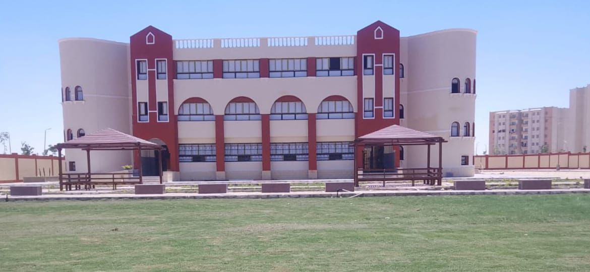الإسكان: تسليم مدرسة تعليم أساسي بالمنيا الجديدة