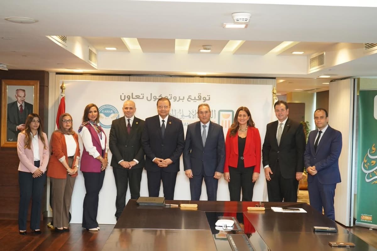 البنك الأهلي المصري يوقع بروتوكول تعاون مع هيئة الاعتماد والرقابة الصحية لدعم المنشآت الطبية
