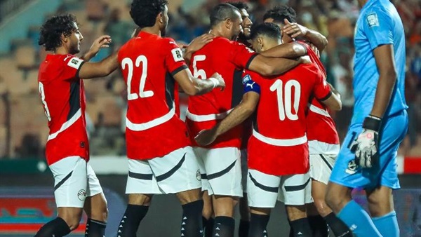 التعادل وإصابة مرموش في أبرز لقطات الشوط الأول بين الفراعنة وبوركينا فاسو
