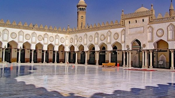 الجامع الأزهر: تعبد النبي ﷺ في غار حراء كان إعدادًا ربانيًّا لحمل "القول الثقيل"